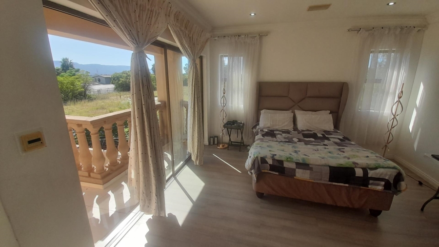 4 Bedroom Property for Sale in Birdwood Estate North West